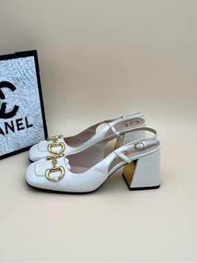 🚩steal Gucci White Leather Slingback Heels with Gold Hardware